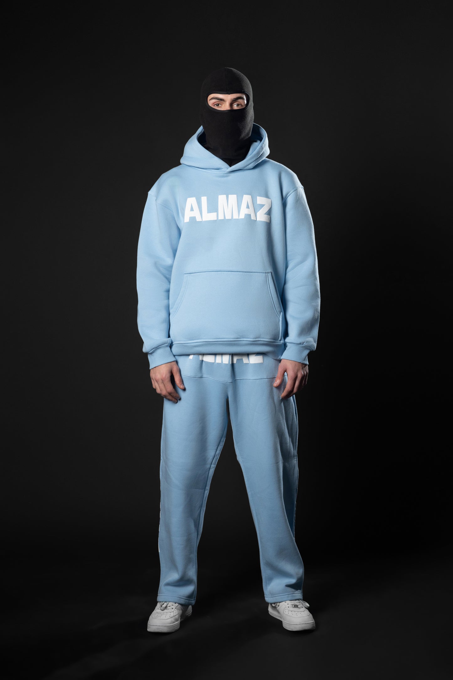 BABY BLUE ALMAZ SET / WHITE FONTS
